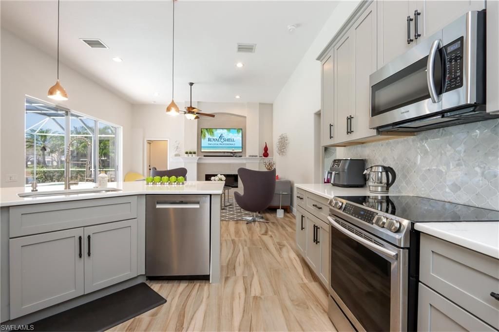3510 Lakemont Dr , Bonita Springs, FL 34134 Photo