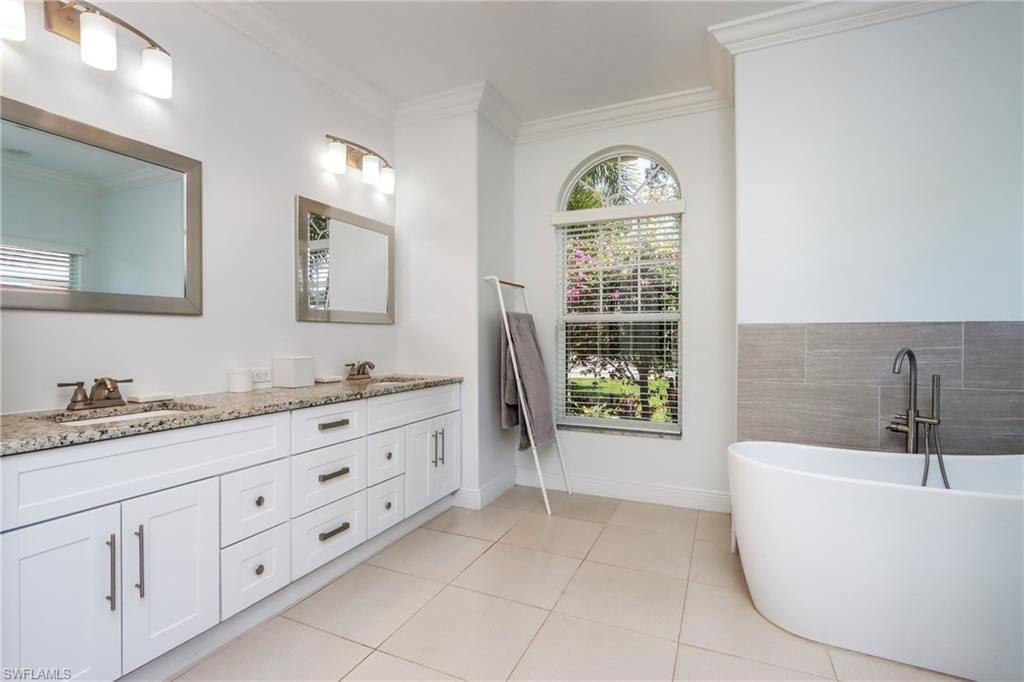 3510 Lakemont Dr , Bonita Springs, FL 34134 Photo