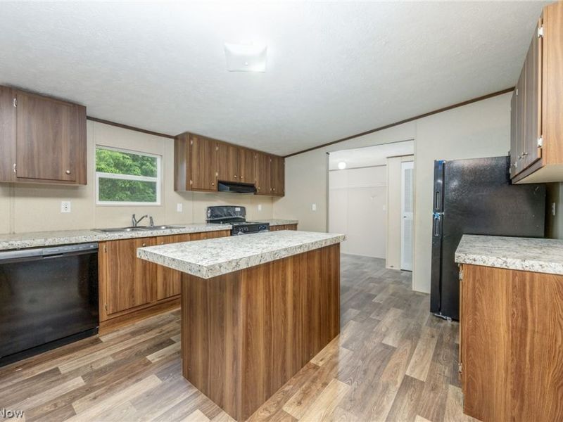 7455 Stanleyville Road, Whipple, OH 45788 Photo 6