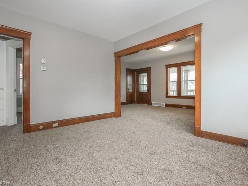 10601 Linnet Avenue, Cleveland, OH 44111 Photo 11