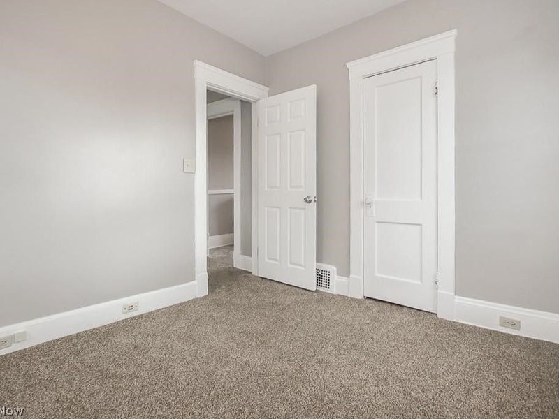 10601 Linnet Avenue, Cleveland, OH 44111 Photo 17