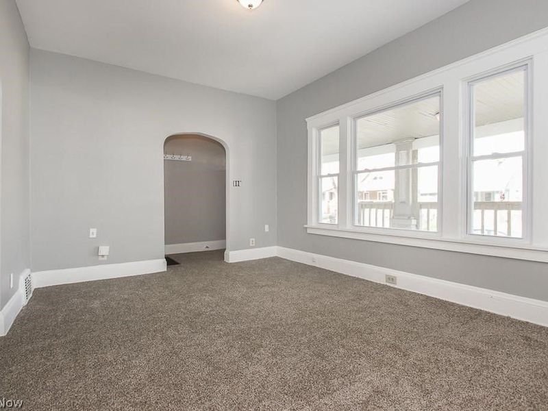 10601 Linnet Avenue, Cleveland, OH 44111 Photo 22