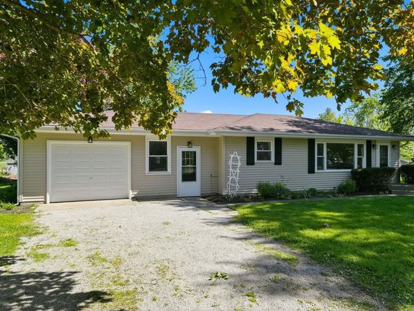 9075 E Orchard Lane, Churubusco, IN 46723