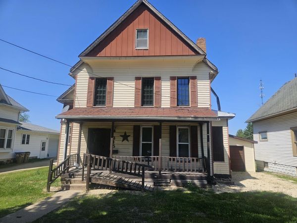 315 W Mission St., Strawberry Point, IA 52076
