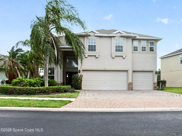 376 Broyles Drive SE, Palm Bay, FL 32909