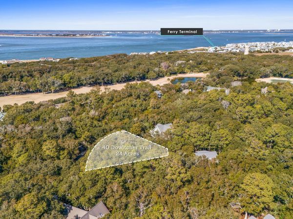 40 Dowitcher Trail , Bald Head Island, NC 28461
