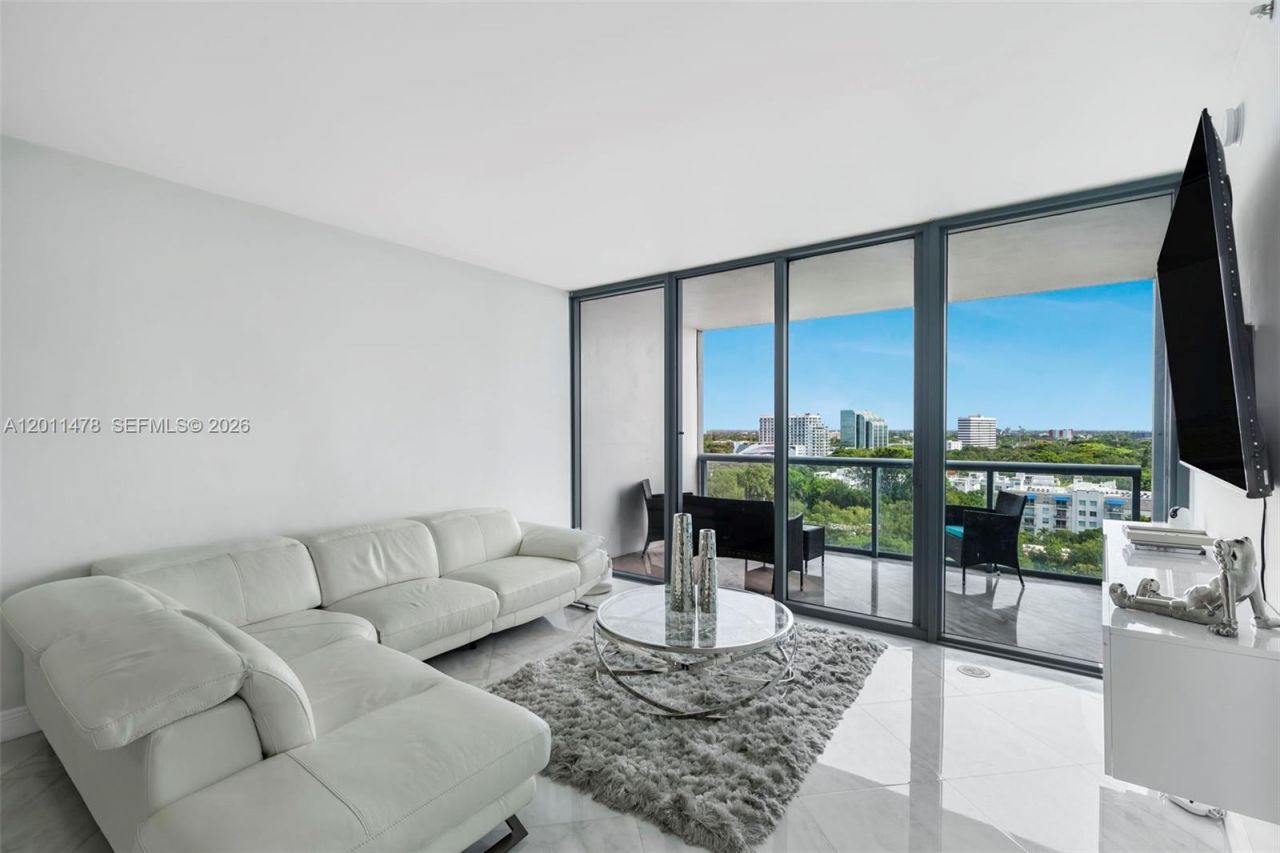 601 NE 36th St, Unit 1103, Miami, FL 33137 Photo