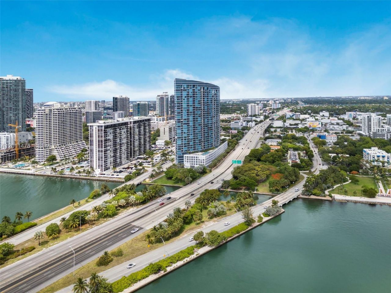 601 NE 36th St, Unit 1103, Miami, FL 33137 Photo