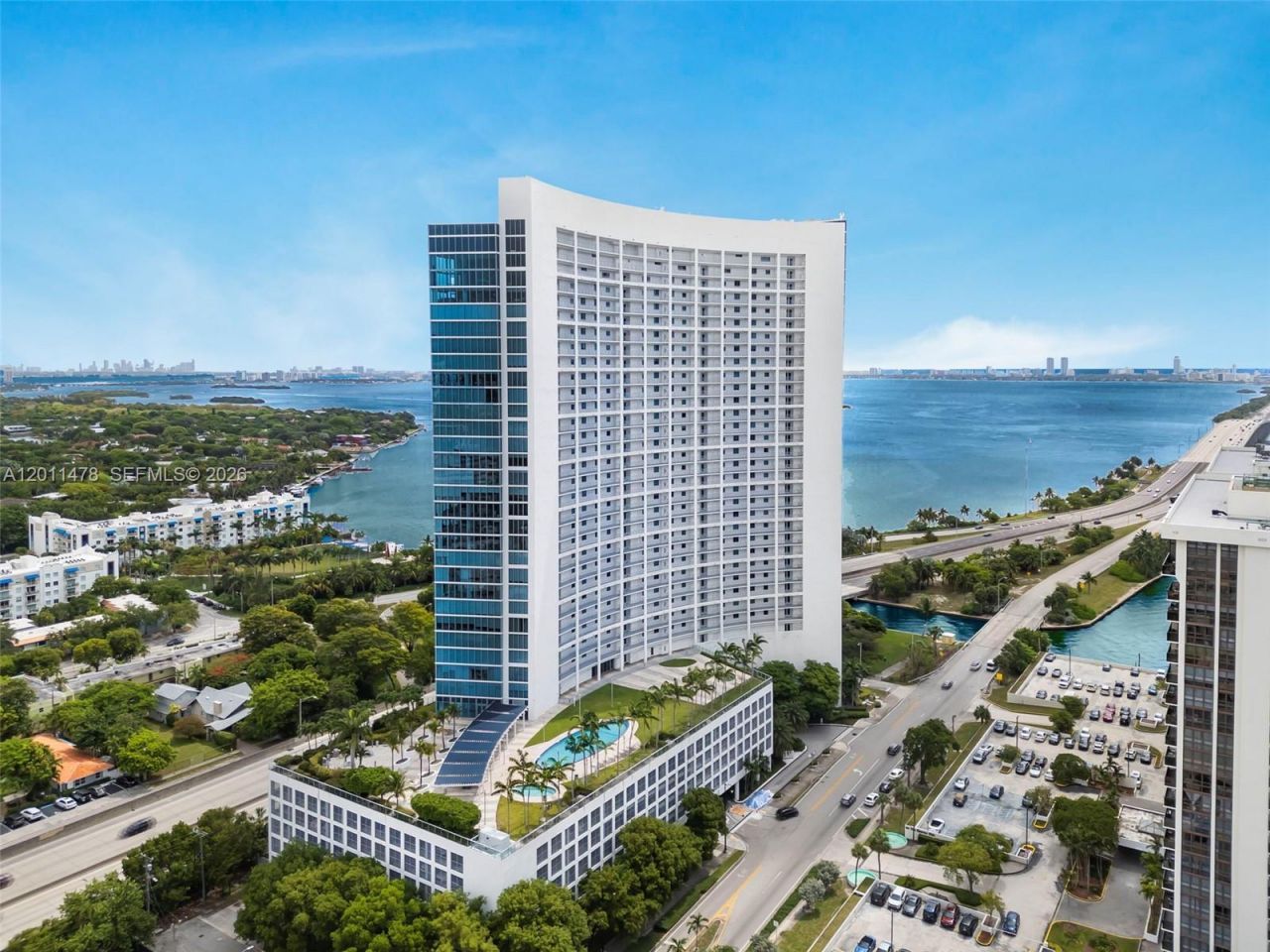 601 NE 36th St, Unit 1103, Miami, FL 33137 Photo