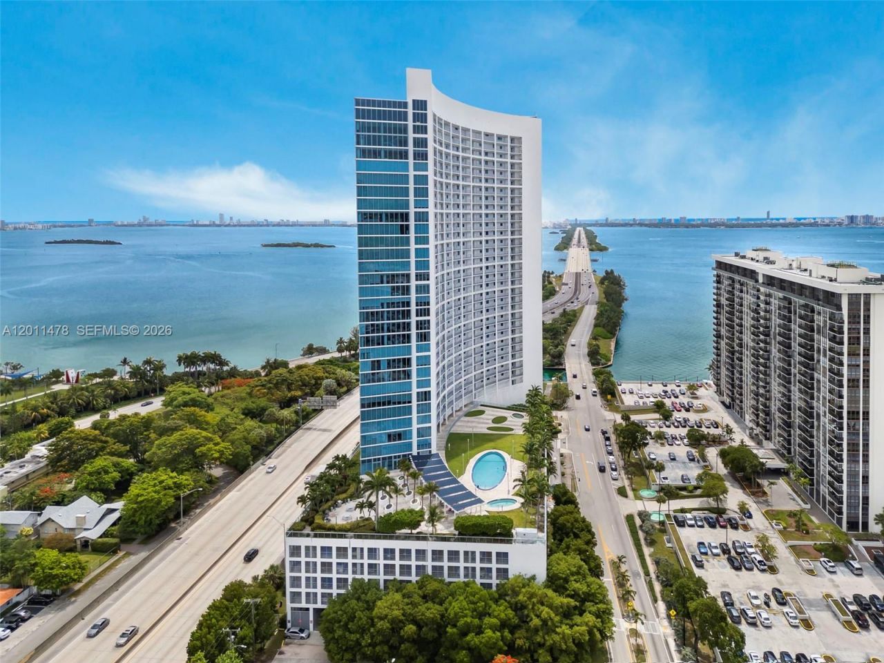 601 NE 36th St, Unit 1103, Miami, FL 33137 Photo