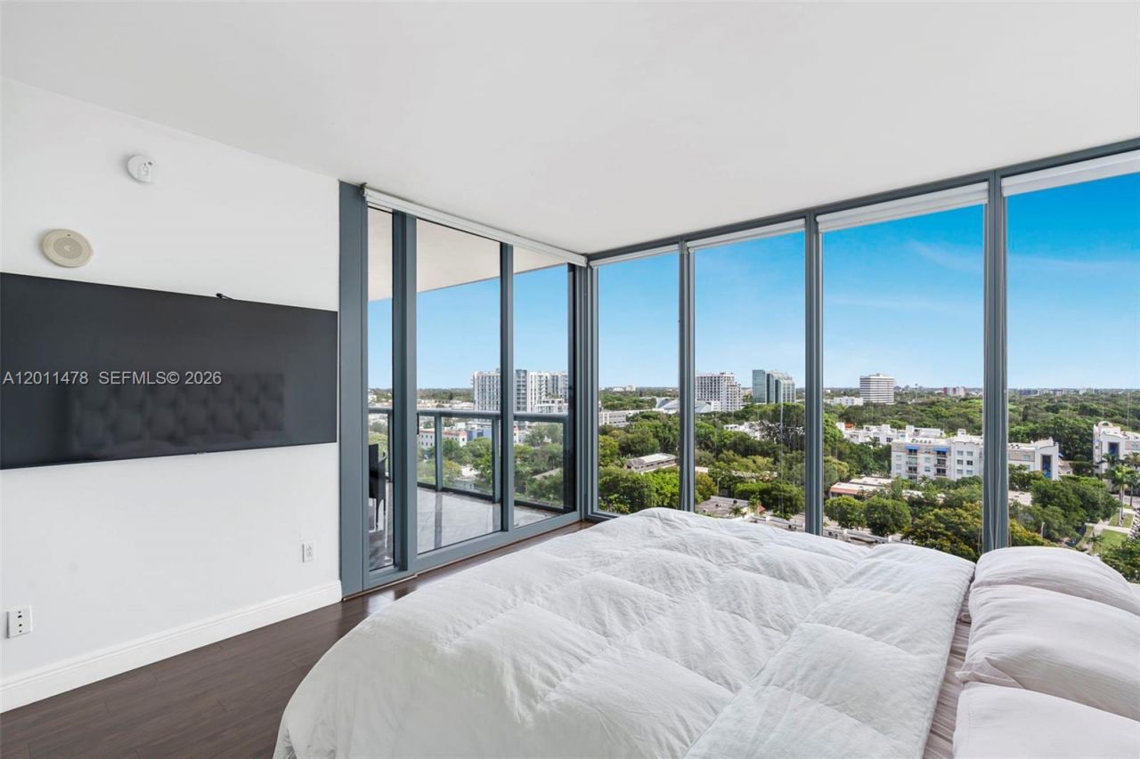 601 NE 36th St, Unit 1103, Miami, FL 33137 Photo
