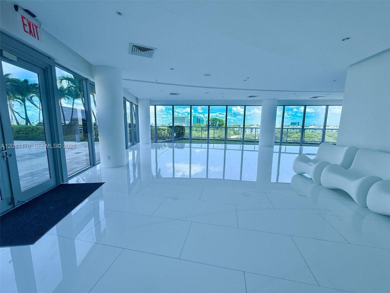 601 NE 36th St, Unit 1103, Miami, FL 33137 Photo