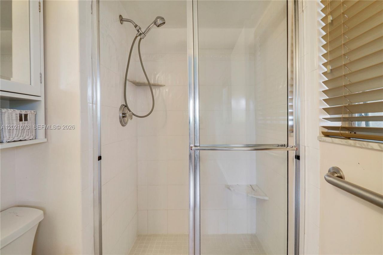 18081 SE Country Club Dr , Unit 13-121, Jupiter, FL 33469 Photo