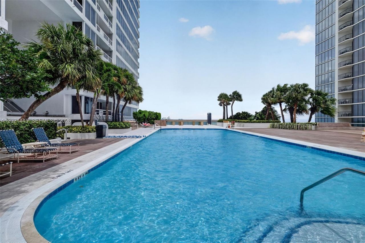 1717 N Bayshore Dr, Unit A-1437, Miami, FL 33132 Photo