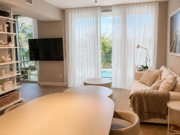 2960 NE 207th St , Unit 712, Aventura, FL 33180