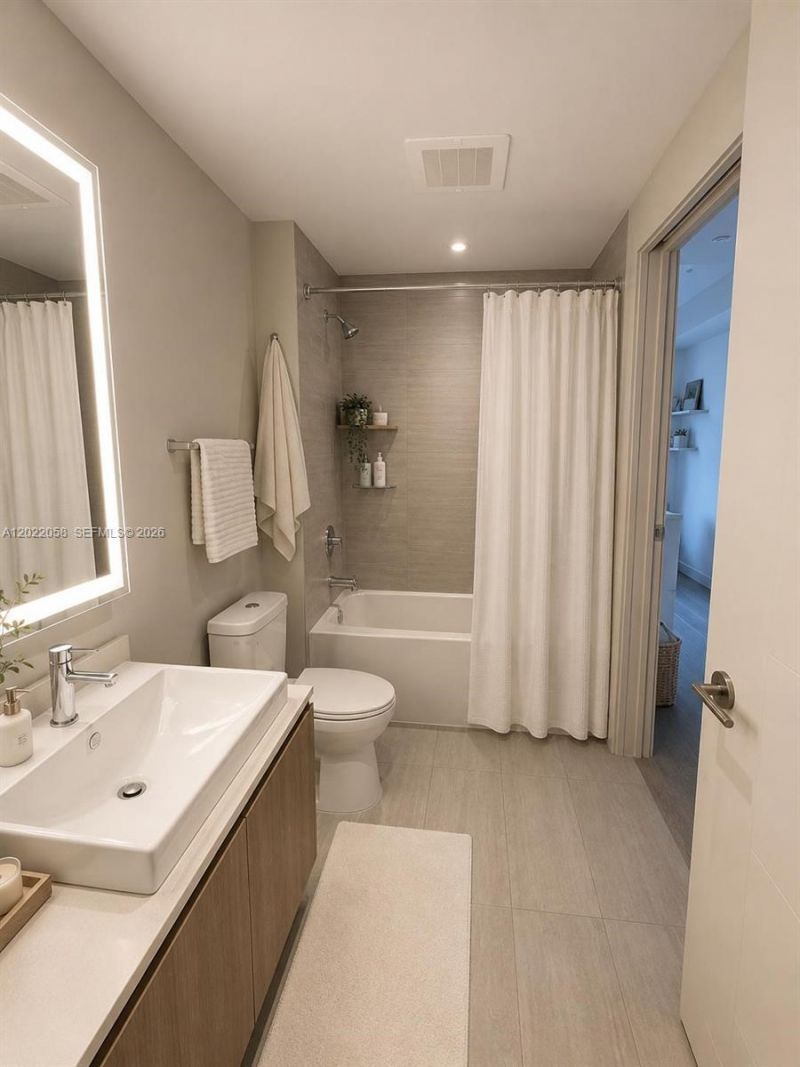 2960 NE 207th St, Unit 712, Aventura, FL 33180 Photo