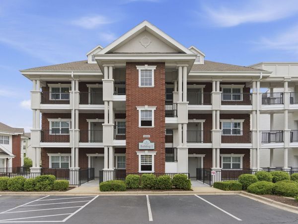 2800 Green Mountain Drive , Branson, MO 65616