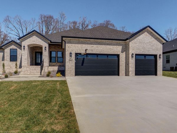 5447 E Wild Horse Drive , Springfield, MO 65802