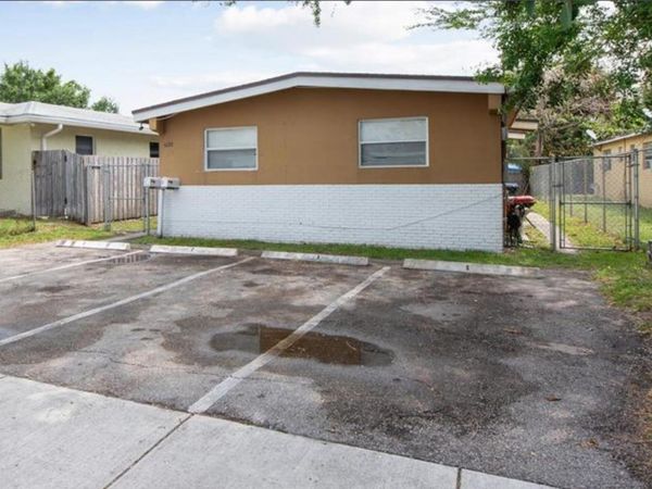 630 NW 15th Terrace, Unit 1-2, Fort Lauderdale, FL 33311