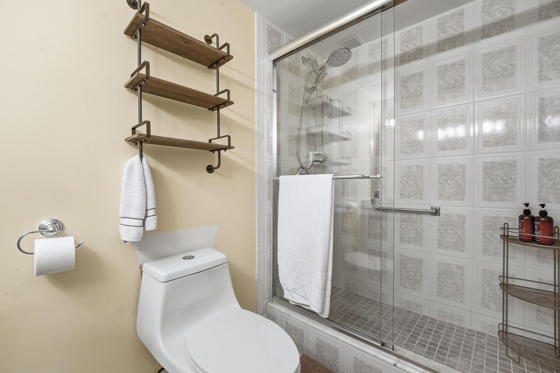 3800 Hillcrest Drive, Unit 1219, Hollywood, FL 33021 Photo