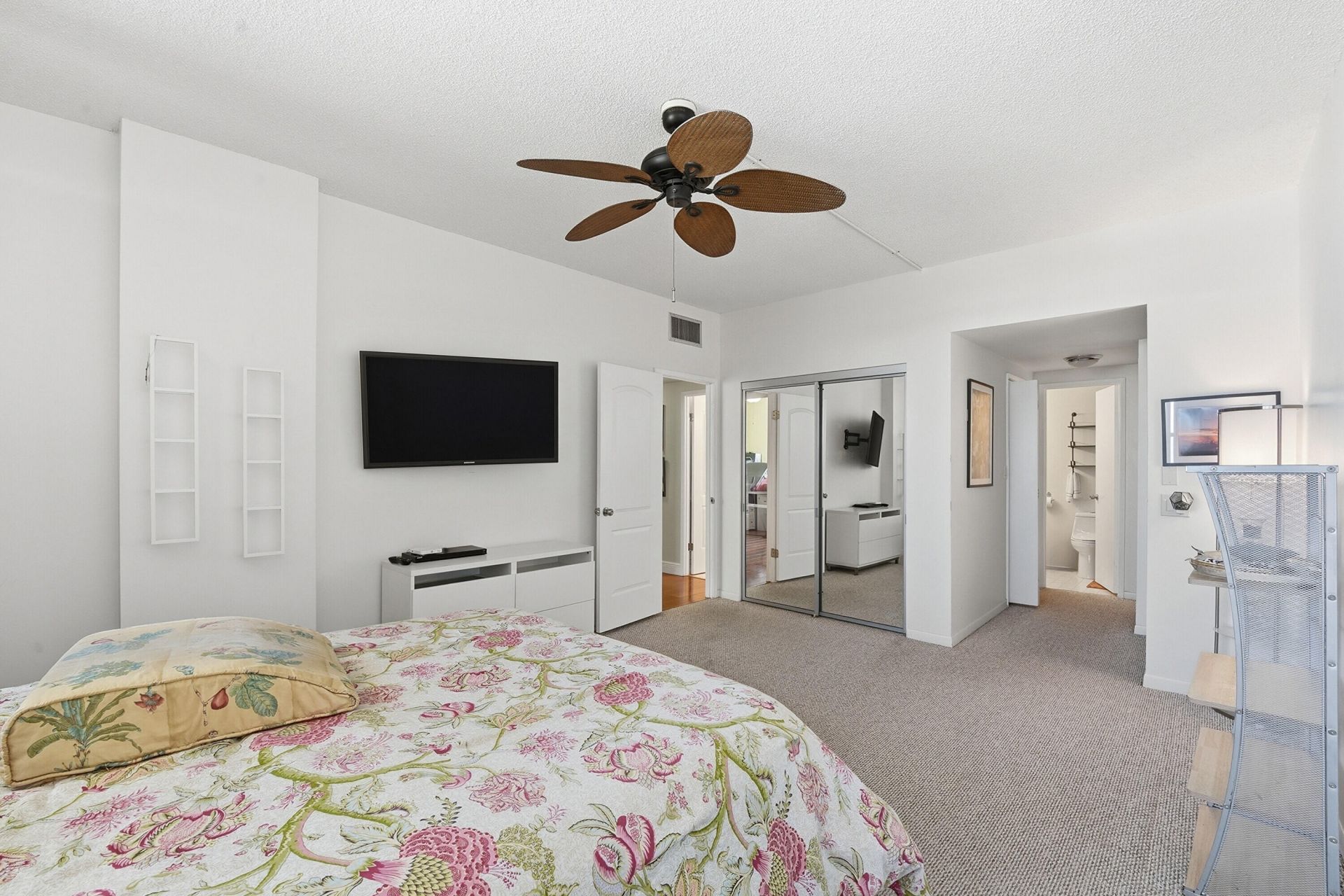 3800 Hillcrest Drive, Unit 1219, Hollywood, FL 33021 Photo