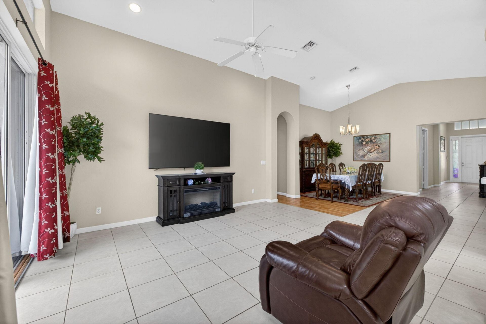 1708 SW Jamesport Drive, Port Saint Lucie, FL 34953 Photo