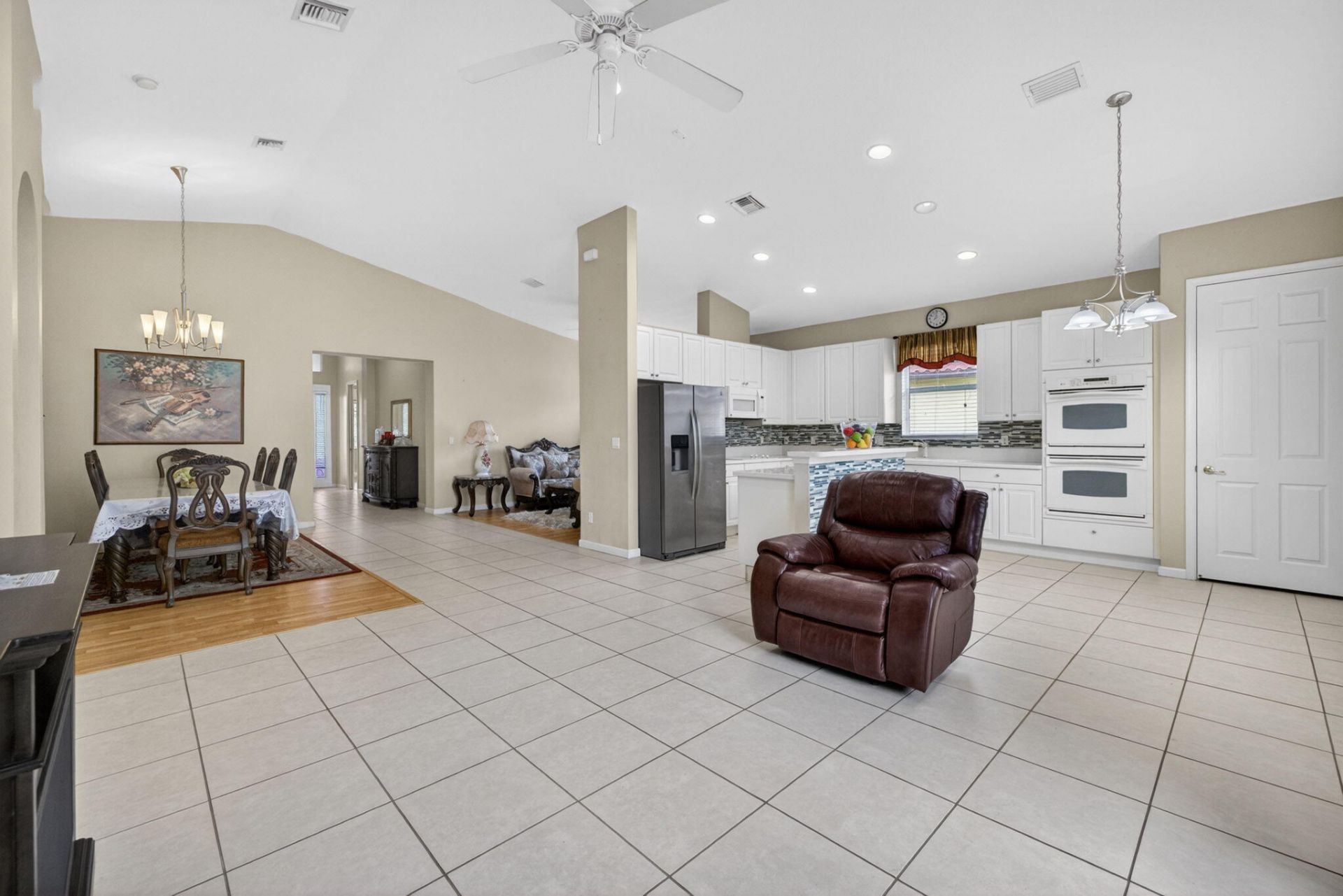 1708 SW Jamesport Drive, Port Saint Lucie, FL 34953 Photo