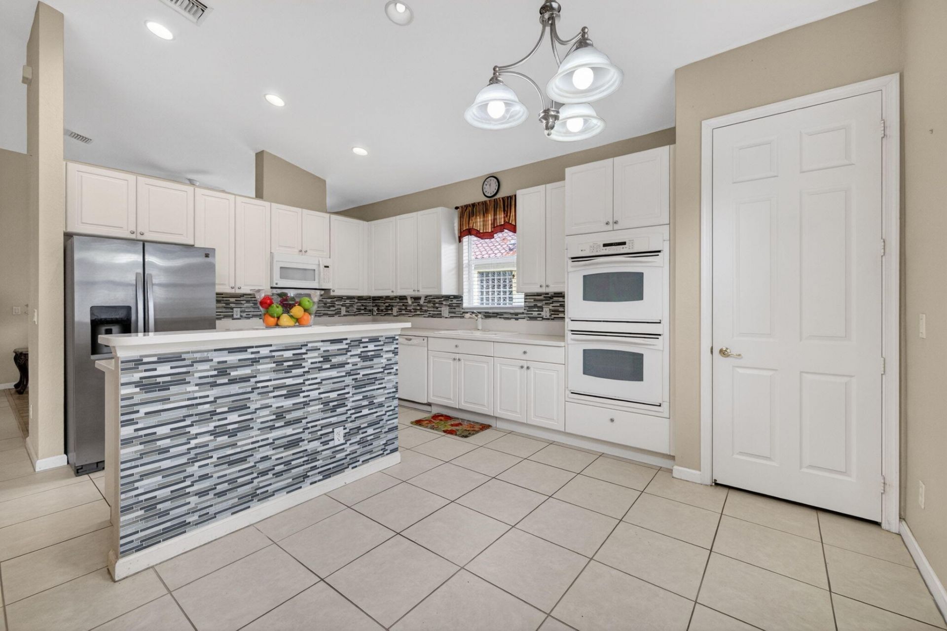 1708 SW Jamesport Drive, Port Saint Lucie, FL 34953 Photo