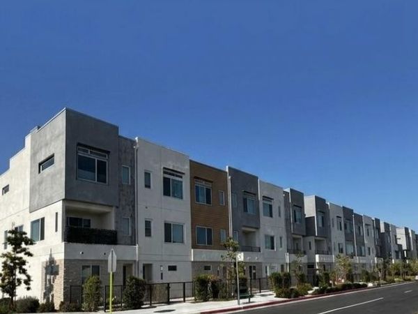 2543 Marine Avenue, Gardena, CA 90249