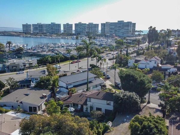 1533 10th Street, Coronado, CA 92118