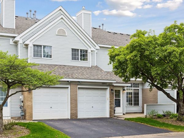 518 Lovell Avenue, Unit 3, Roseville, MN 55113