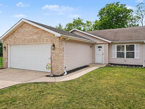 4669 W 73rd Court, Merrillville, IN 46410
