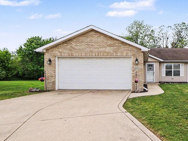 4669 W 73rd Court, Merrillville, IN 46410