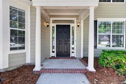 2738 Seastrand Lane photo 4