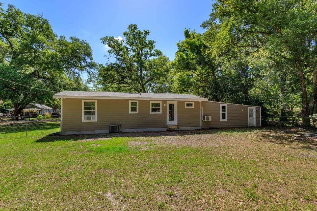 2820 Magnolia Avenue , Sanford, FL 32773 Photo