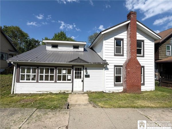 25 Chapin Street , Jamestown, NY 14701