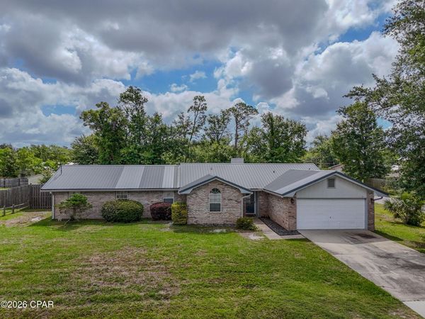 1609 New Hampshire Avenue , Lynn Haven, FL 32444