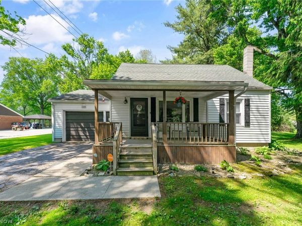 1521 W Park Avenue , Niles, OH 44446