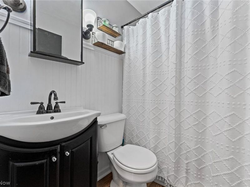 1521 W Park Avenue, Niles, OH 44446 Photo 12