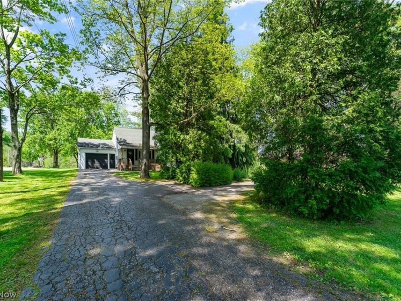 1521 W Park Avenue, Niles, OH 44446 Photo 2