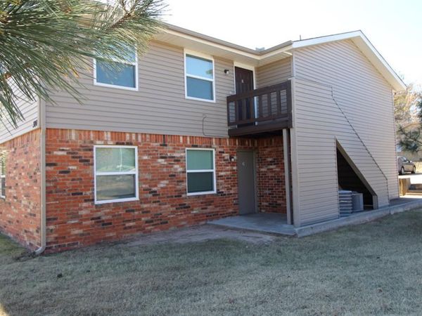 300 Chalmette Drive, Unit A, Norman, OK 73071