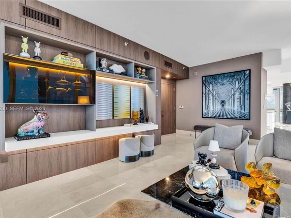 17121 Collins Ave, Unit 2708, Sunny Isles Beach, FL 33160