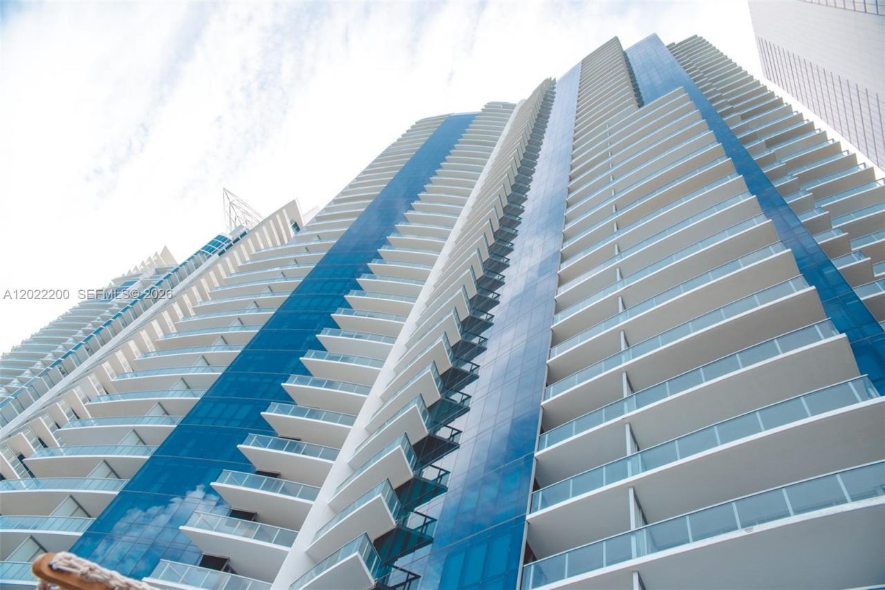 17121 Collins Ave, Unit 2708, Sunny Isles Beach, FL 33160 Photo