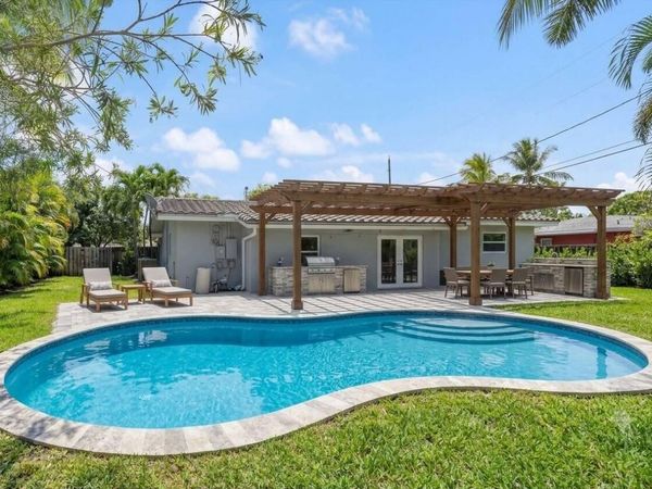 4461 NE 19th Avenue, Oakland Park, FL 33308