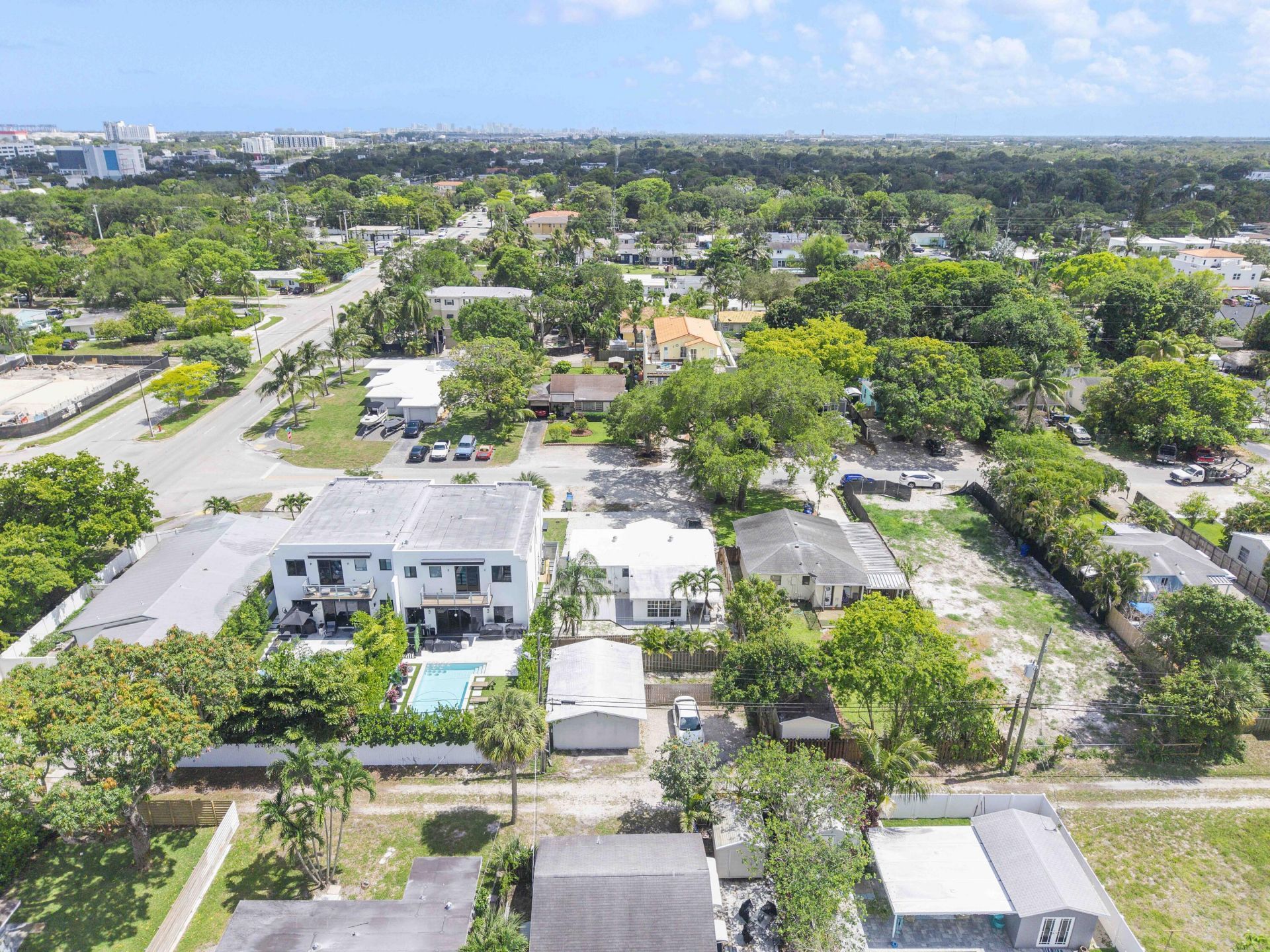 413 SW 11th Street, Fort Lauderdale, FL 33315 Photo