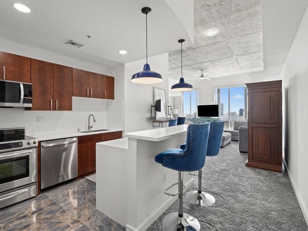 300 S Australian Avenue, Unit 1603, West Palm Beach, FL 33401