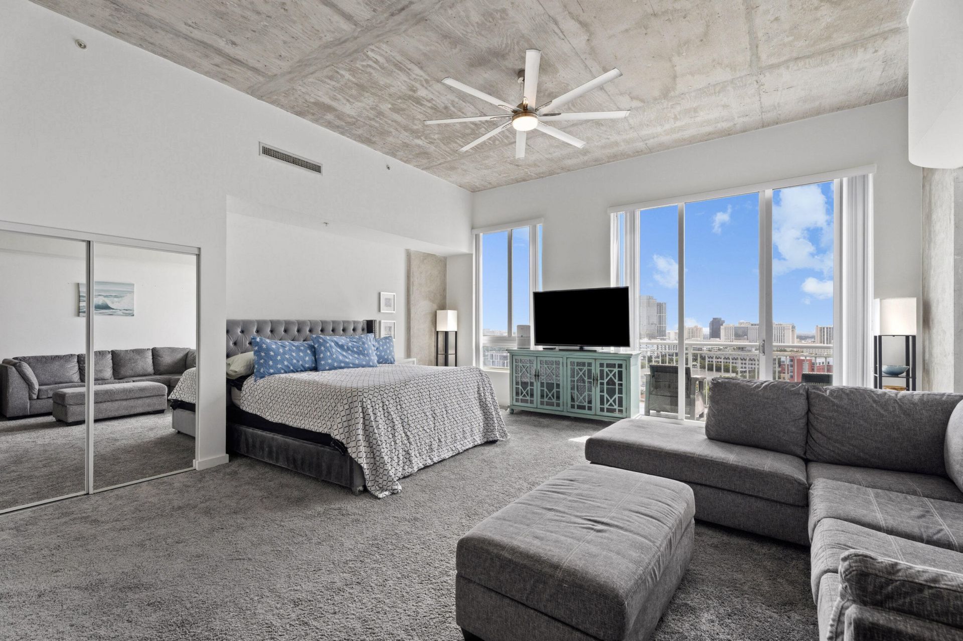 300 S Australian Avenue, Unit 1603, West Palm Beach, FL 33401 Photo