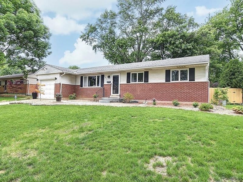 4617 Hastings Drive, Kettering, OH 45440 Photo 2