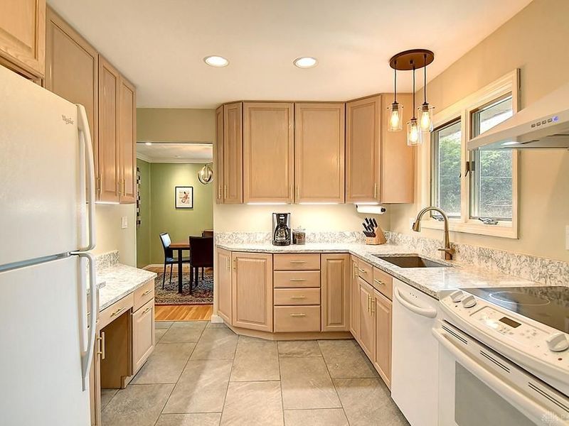 4617 Hastings Drive, Kettering, OH 45440 Photo 9