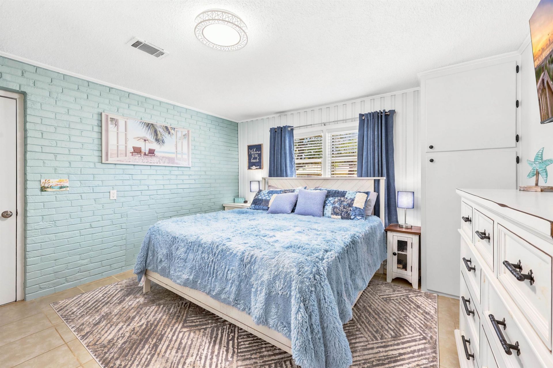 360 Kensington Blvd.  Photo 19